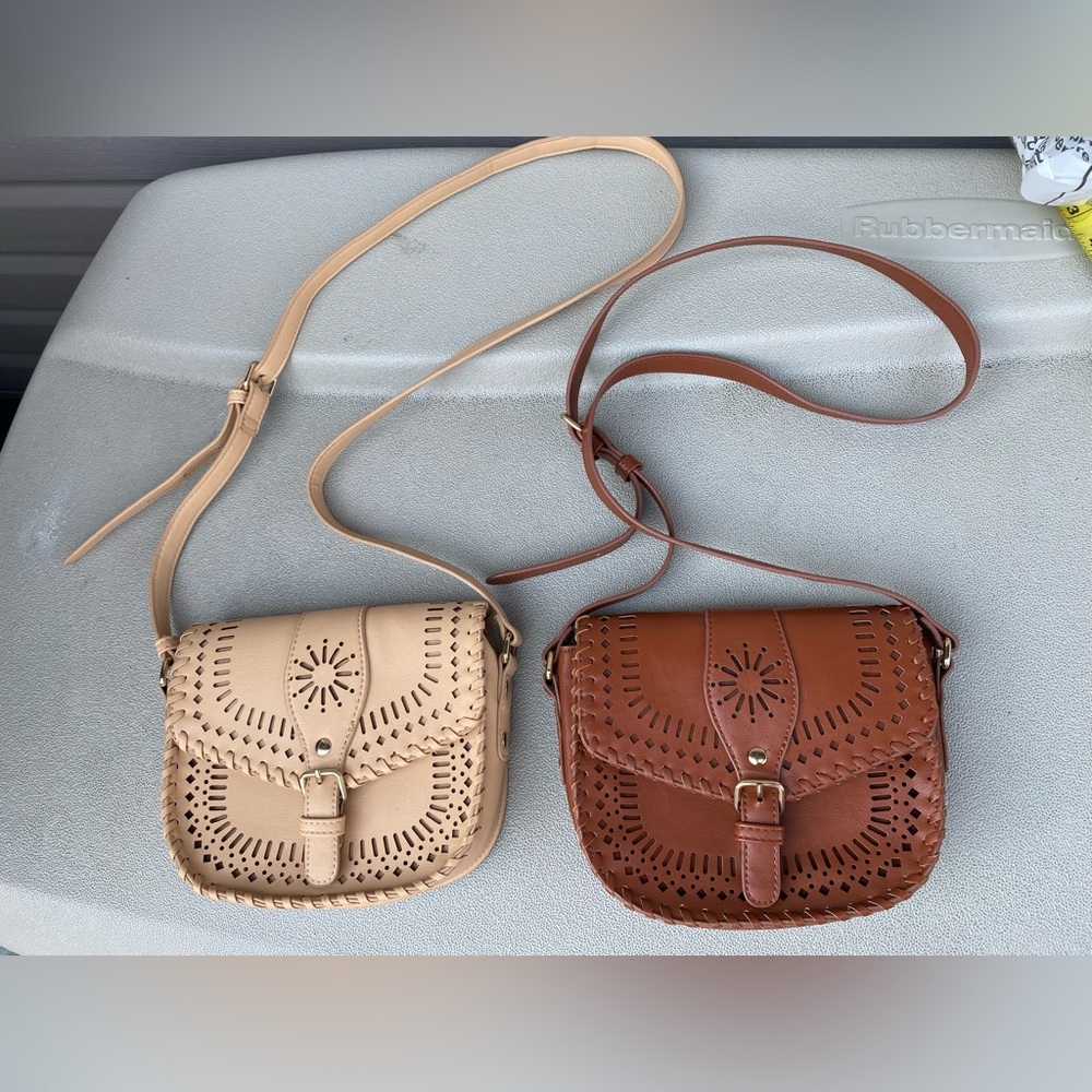 Forever 21 shoulder bag brown and light tan Lot of 2